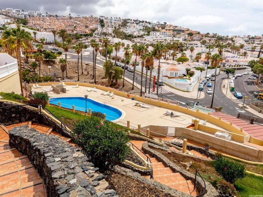דירות אדחה 5C Oasis Beautiful Terrace And Pool מראה חיצוני תמונה