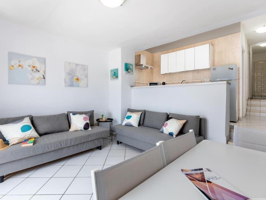 דירות אדחה 5C Oasis Beautiful Terrace And Pool מראה חיצוני תמונה