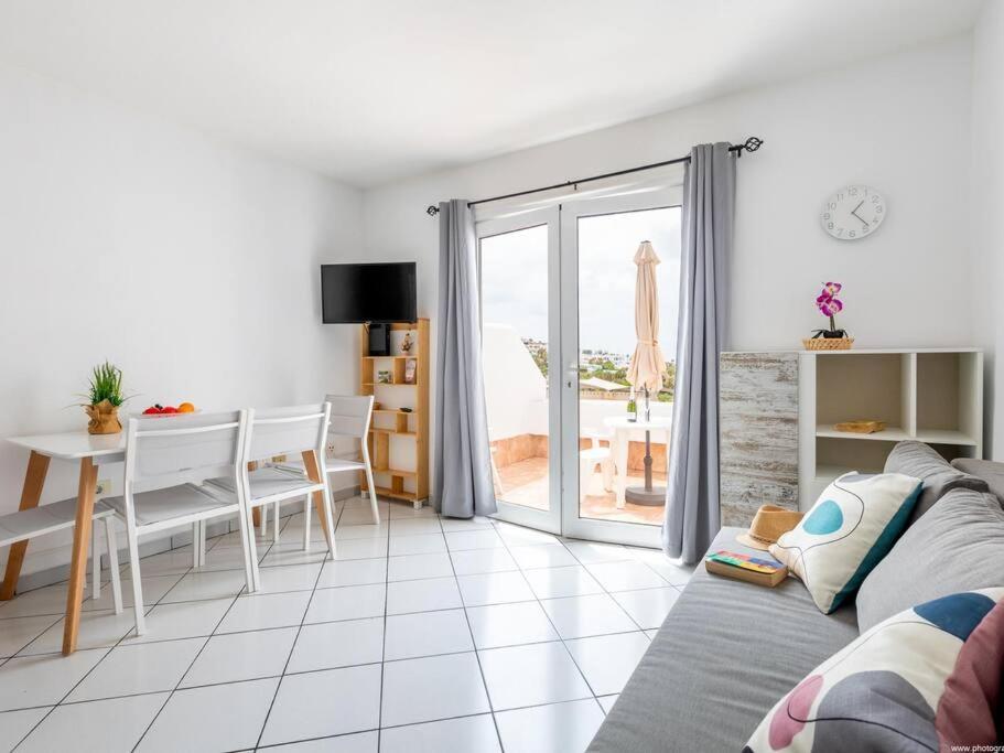 דירות אדחה 5C Oasis Beautiful Terrace And Pool מראה חיצוני תמונה